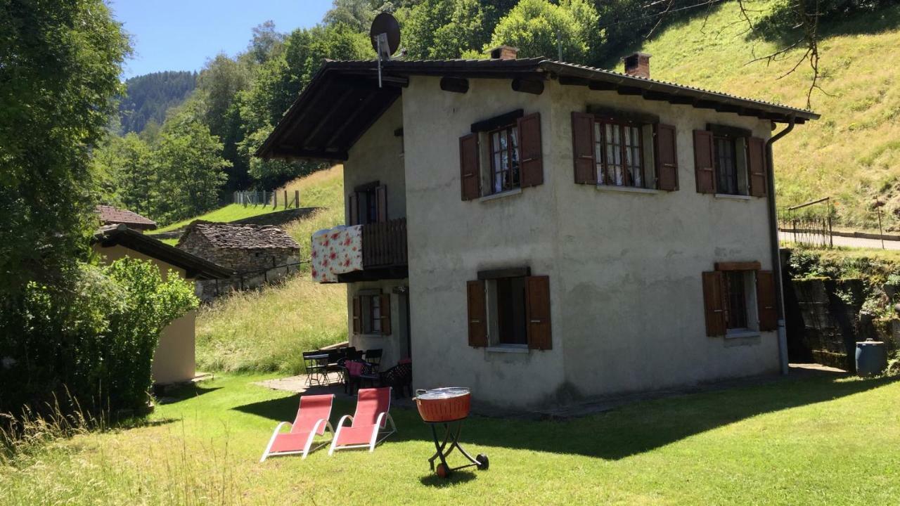 Ferienwohnung Rustico Ai Monti Cadenazzo Zewnętrze zdjęcie